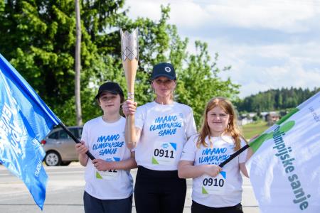 FOTO  Slovenske olimpijske sanje ponesli širom naše občine 51